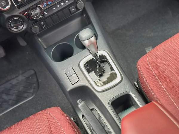 Toyota Hilux / GCC/4WD / 2,7 petrol /Double Cab