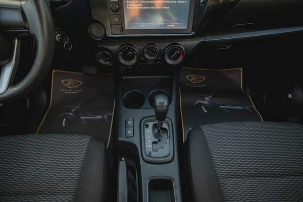 Hilux | Double Cabin 4x4 | Automatic | GCC Specs | Ref#T44166