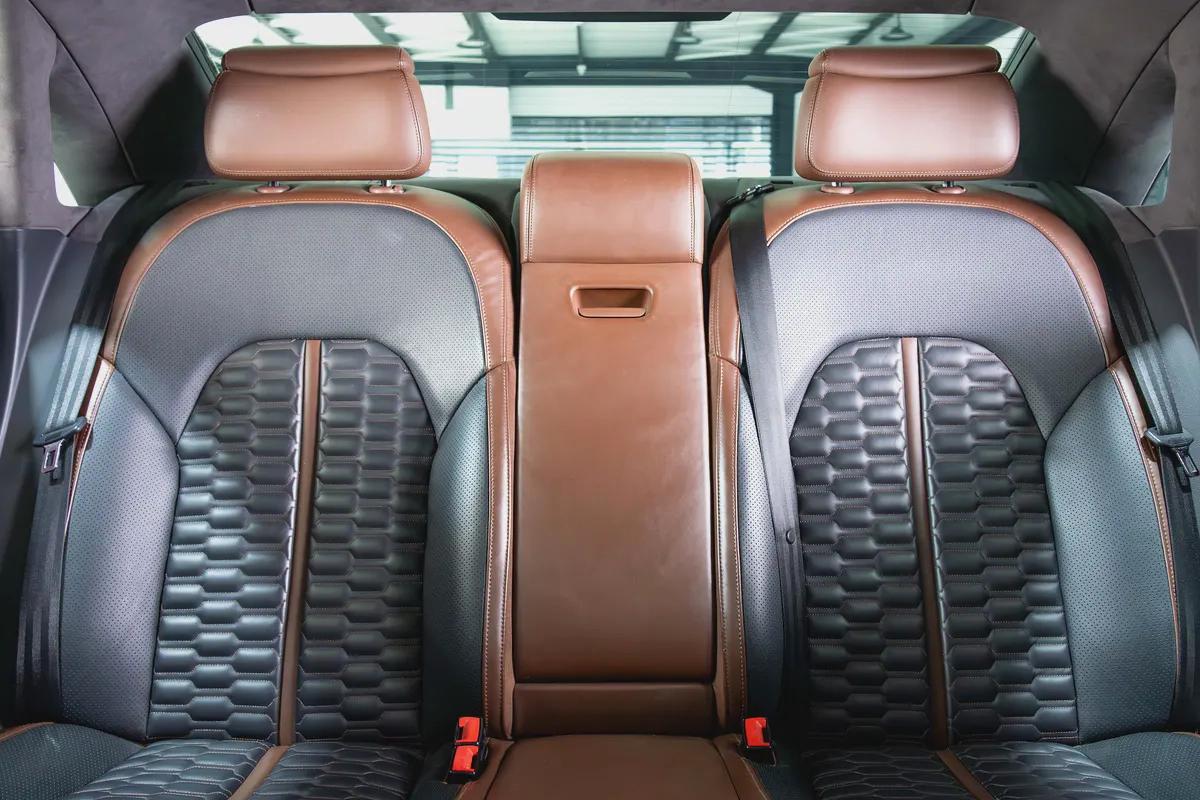 Audi S8-GCC-V8 Twin Turbo-AUDI Exclusive Interior Trim-22 Inch Rims-Very Well Maintained-13-13