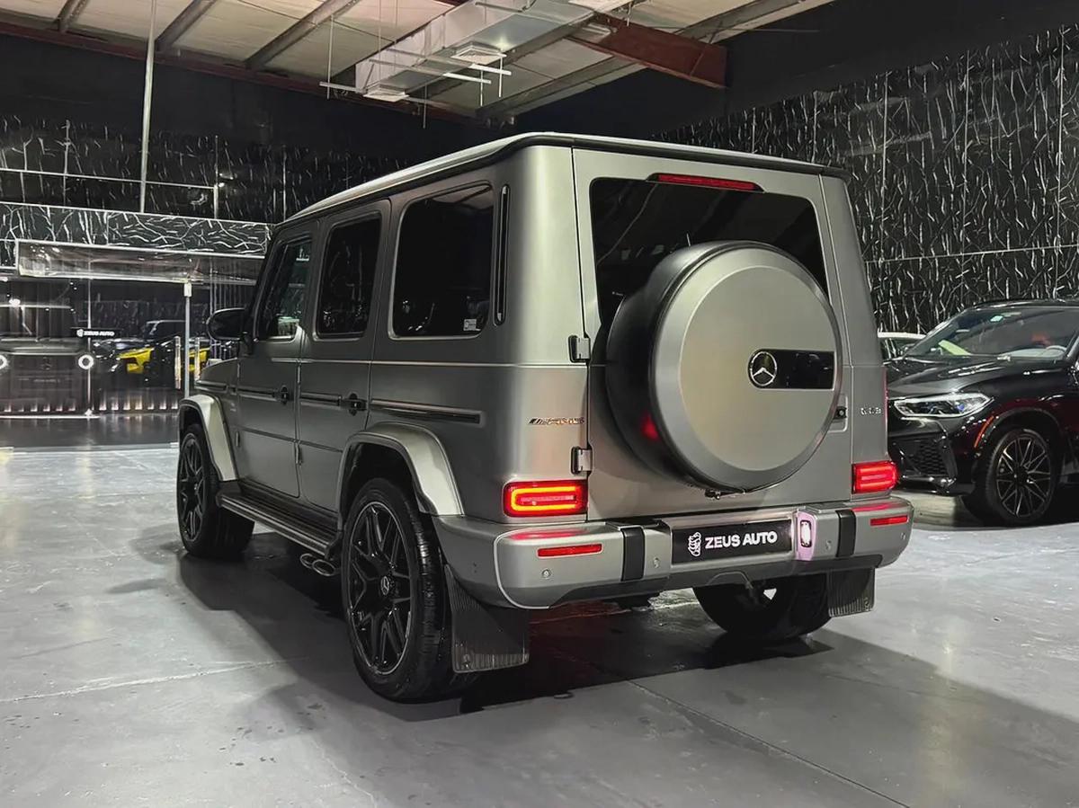 Mercedes-Benz G-Class 63 AMG 2021 Japanese specs for 585,000.00 AED-4-4