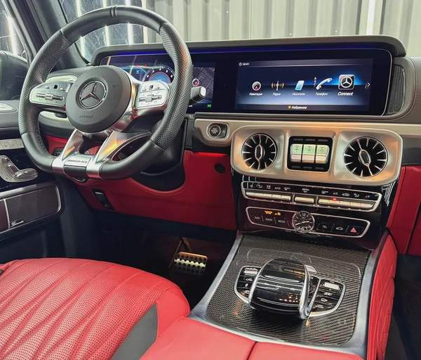 Mercedes-Benz G-Class 63 AMG 2021 Japanese specs for 585,000.00 AED