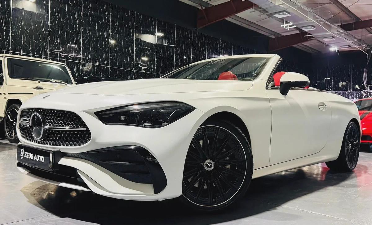 Mercedes-Benz CLE 300 2025 GCC specs for 325,000.00 AED-3-3