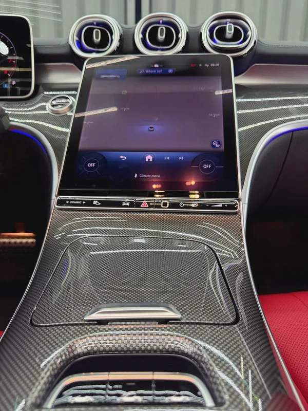 Mercedes-Benz CLE 300 2025 GCC specs for 325,000.00 AED