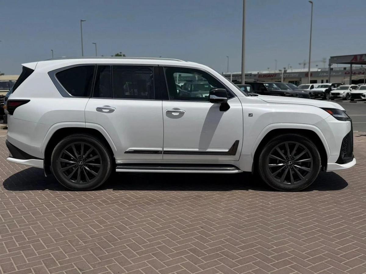 Lexus LX600 Fsport 3.5L twin turbo Model 2026-12-12