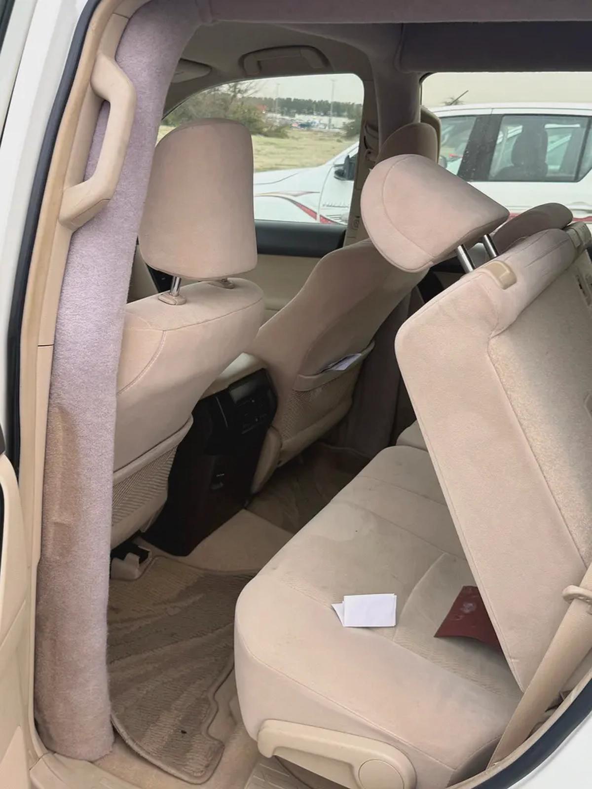 Toyota Prado 2018 TX V4 calen car-11-11