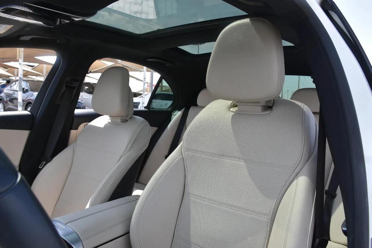 C300 4MATIC 2022 | WHITE-3-3