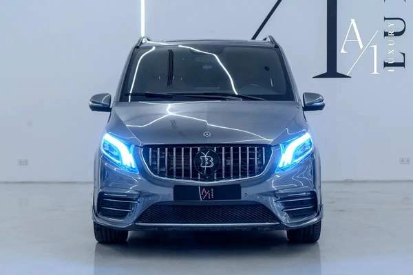2020 Mercedes V250, Warranty, Brabus kit, Perfect Condition, GCC spec