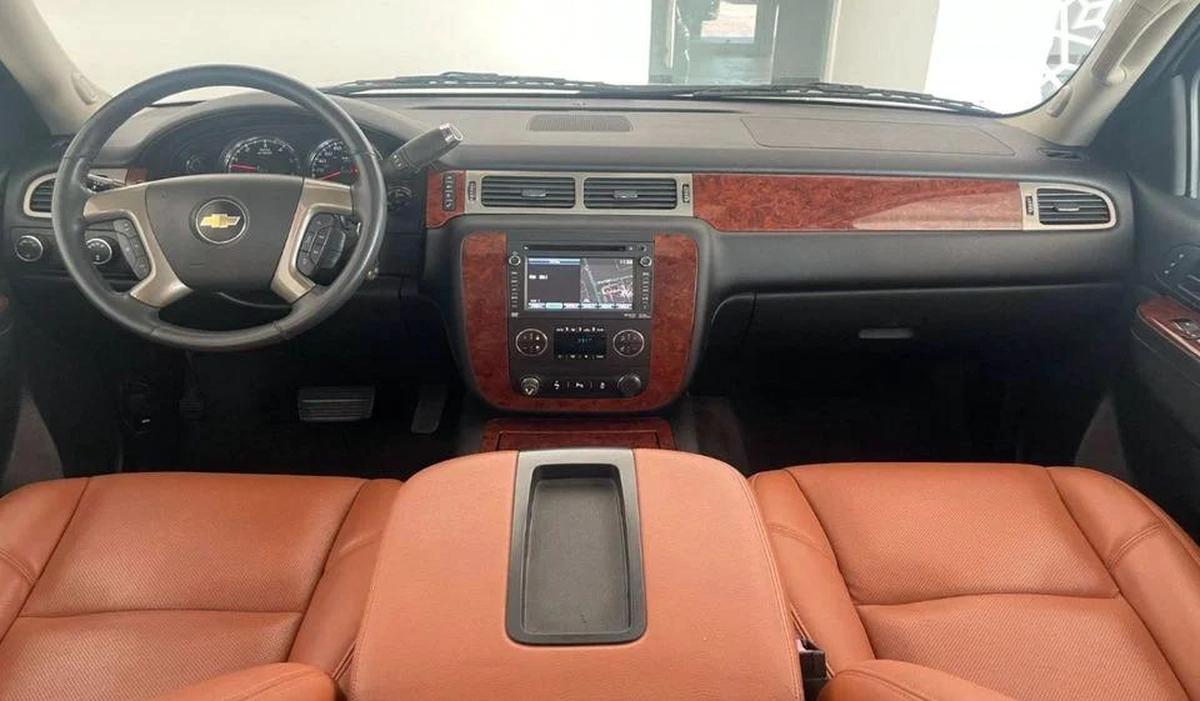 Chevrolet Tahoe LTZ 5.3L-8CYL - SUNROOF LEATHER SEATS EXCELLENT CONDITION -7-7