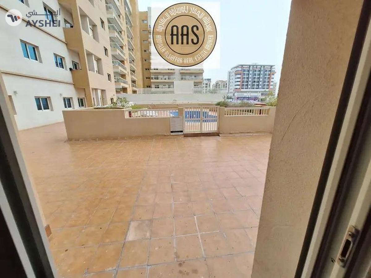 Specious studio with All Facilities in 35k-1-1