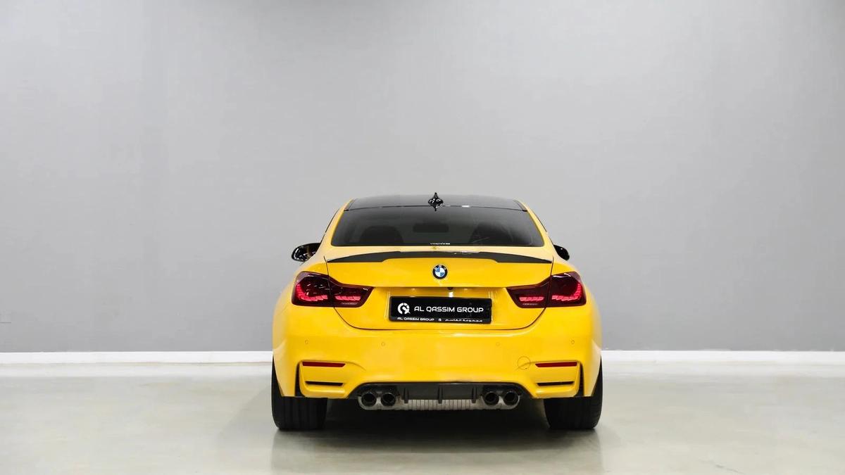 425 Hp | Full Option | Under Warranty Till 2026 | Free Insurance and Registration-5-5