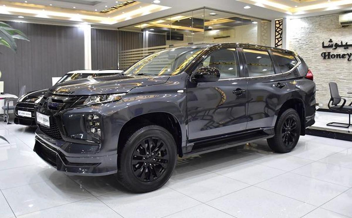Mitsubishi Montero Sport Prime Edition ( 2023 Model ) in Grey Color GCC Specs-0-0