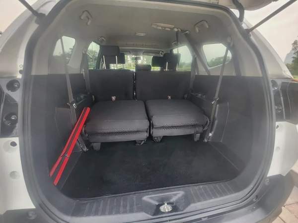 7 Seater Toyota Rush GX 2019 - GCC Specs - Push Start Full service history Al Futtaim