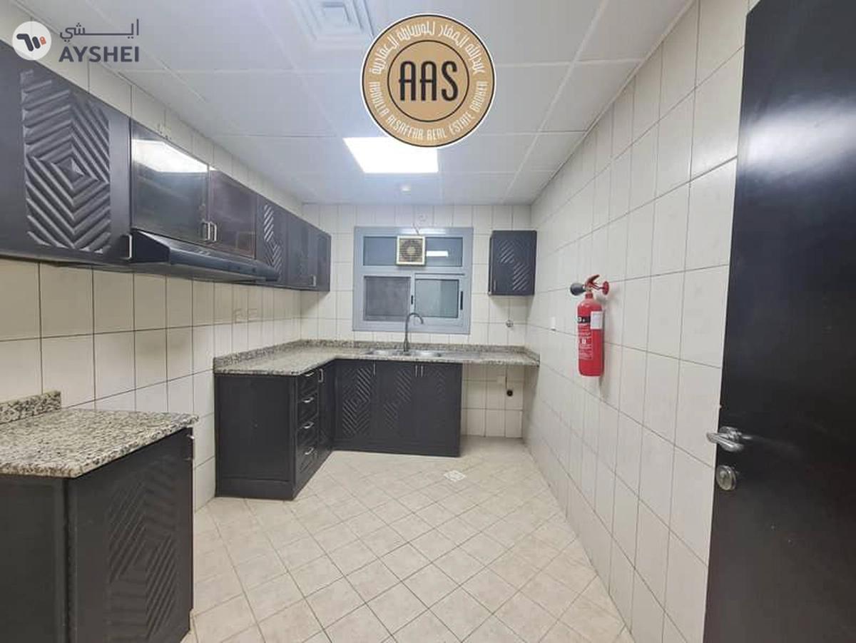 Very Prime Location Spacious 2Bhk 68k Full Facilities-0-landscape