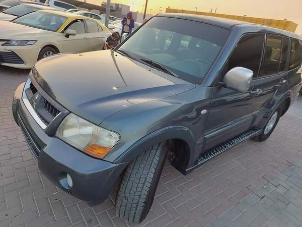 ميتسوبيشي باجيرو 2006