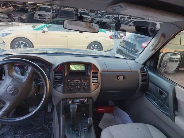 ميتسوبيشي باجيرو 2006