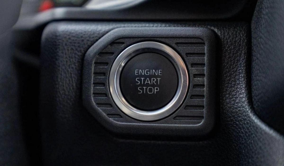 Toyota Prado 250 2.8D AT FIRST EDITION MY2024 – WHITE-8-8