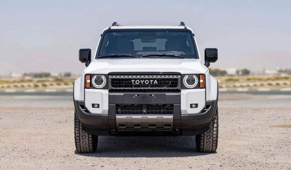 Toyota Prado 250 2.8D AT FIRST EDITION MY2024 – WHITE
