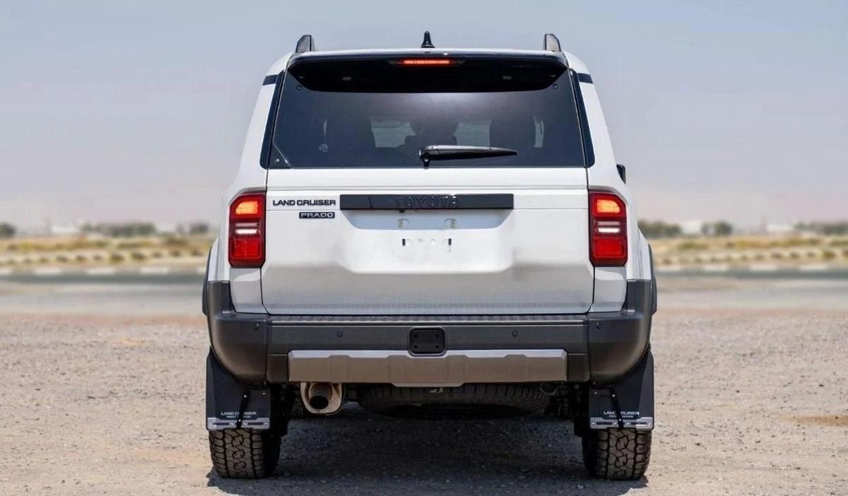 Toyota Prado 250 2.8D AT FIRST EDITION MY2024 – WHITE-16-16