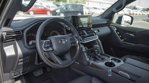 Toyota Land Cruiser Toyota Land Cruiser VX 4.0L petrol 2025