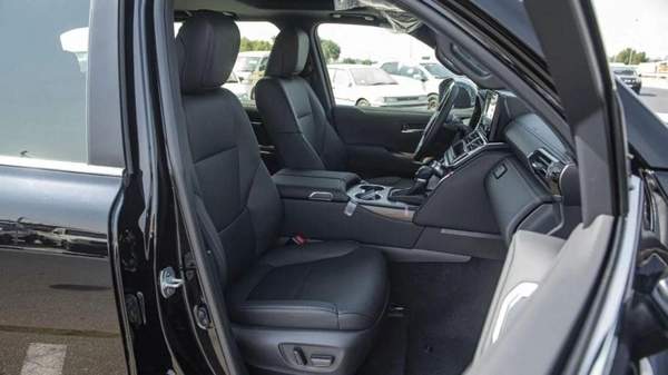 Toyota Land Cruiser Toyota Land Cruiser VX 4.0L petrol 2025