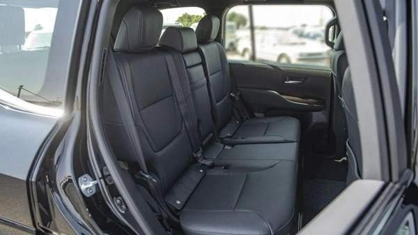 Toyota Land Cruiser Toyota Land Cruiser VX 4.0L petrol 2025