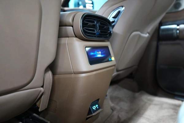 2025 YangWang U8 for Sale | Luxury Electric Off-Road SUV | Ref S0481221
