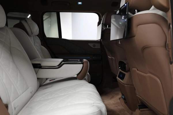2025 YangWang U8 for Sale | Luxury Electric Off-Road SUV | Ref S0481221