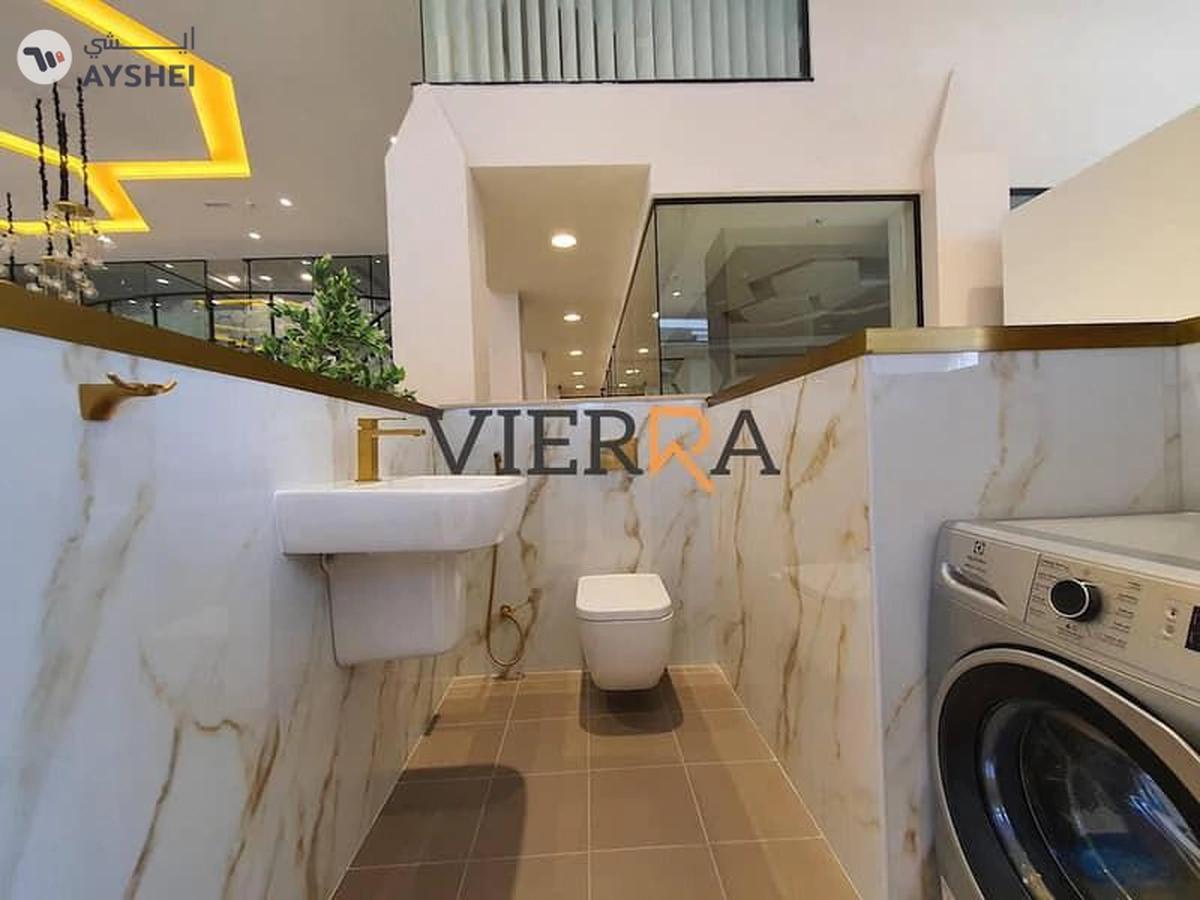 Symbolic Alpha, Queue Point, Liwan, Dubai-13-13