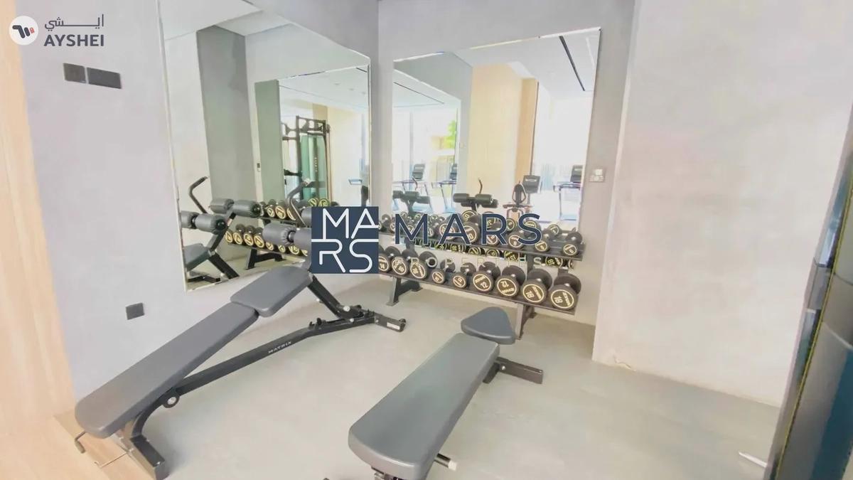 Spacious | Amazing layout | kitchen Appliances-1-1