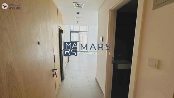 Spacious | Amazing layout | kitchen Appliances