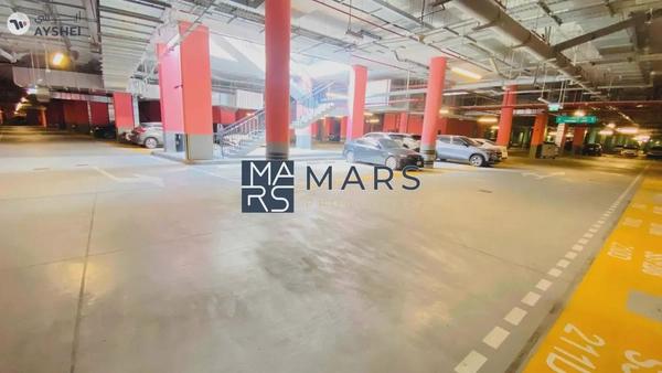 Spacious | Amazing layout | kitchen Appliances