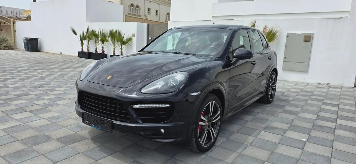 2014 Porsche Cayenne GTS-4.8L-V8-Excellent Condition-Full Service History-1-1