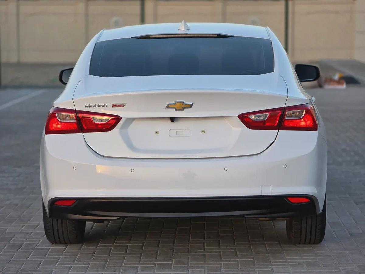 Chevrolet Malibu 2022-4-4
