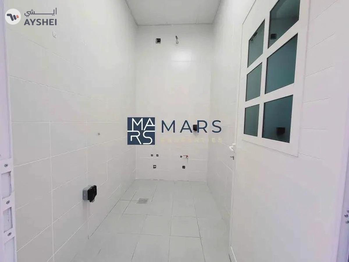 "Spacious 4-Bedroom Master with Majlis in Hoshi for 160K"-2-2