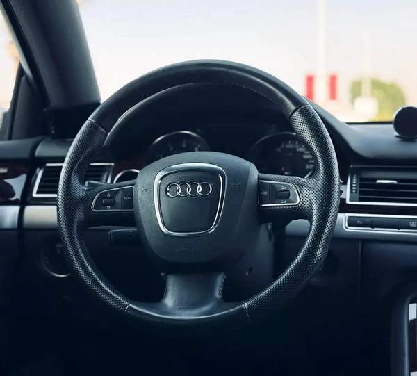 AUDI A8L - 4.2 LTR l 2009 l 98,000KM l CLEAN TITLE l JAPAN IMPORT