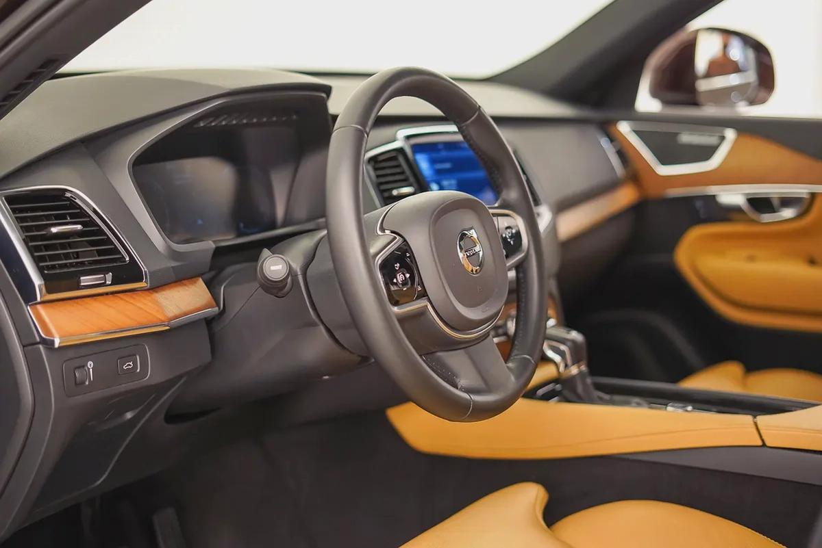 AED 1394 PM | VOLVO XC90 B6 INSCRIPTION 2018 | FULL AGENCY SERVICE HISTORY | 7- SEATER | 1 YEAR WRNT-10-10