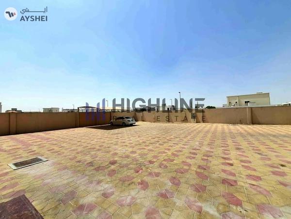 Six Bedroom Brand New Spacious Villa Huge Garden