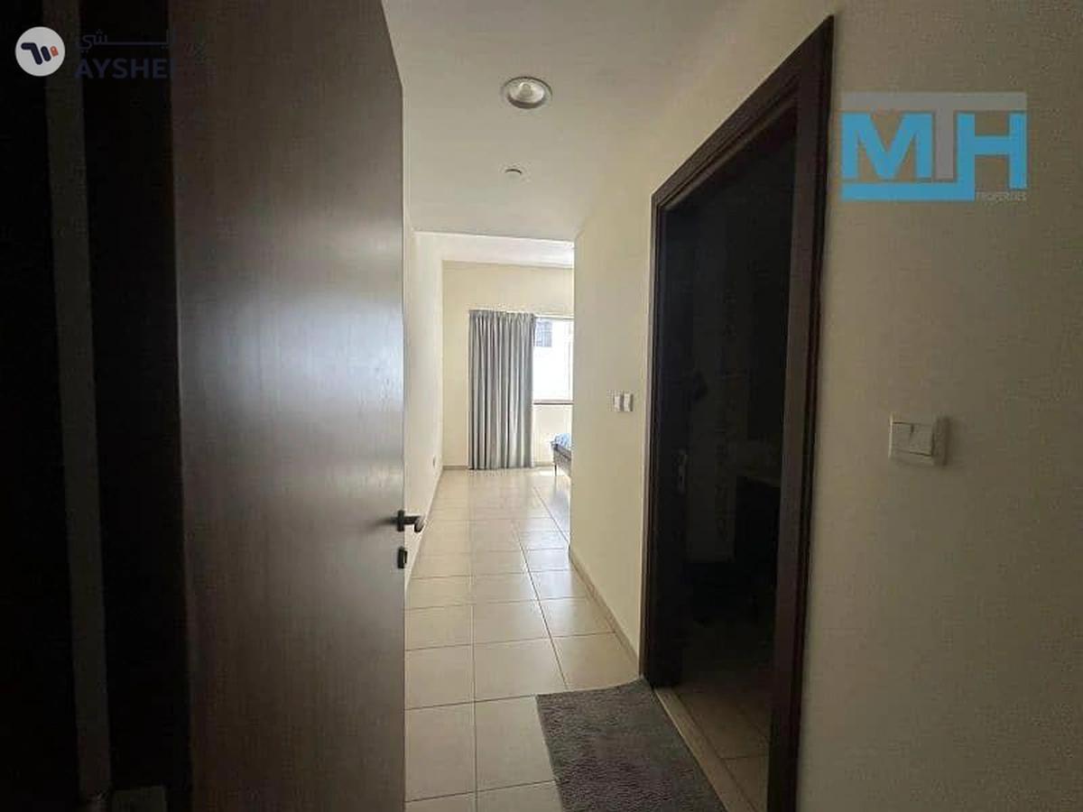 Executive Tower C, Executive Towers, Business Bay, Dubai-9-9