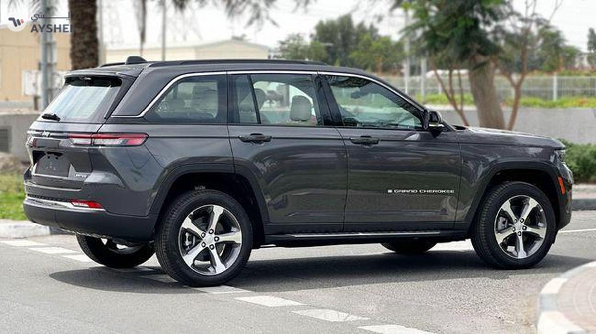 Jeep Grand Cherokee Limited 3.6L Limited Plus 5 Seater 3 Years Official Dealer Warranty 3.6L 4WD GCC-1-1