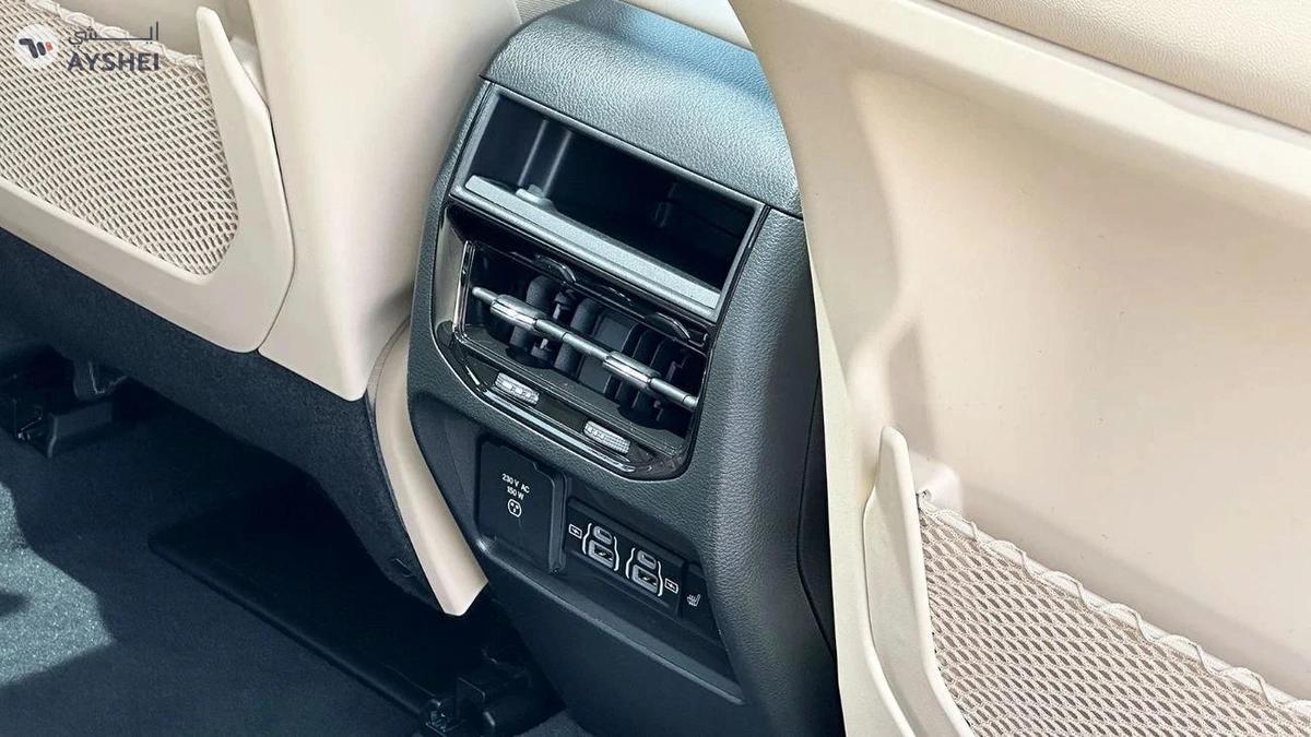 Jeep Grand Cherokee Limited 3.6L Limited Plus 5 Seater 3 Years Official Dealer Warranty 3.6L 4WD GCC-8-8