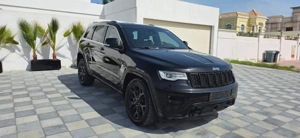 2019 Jeep Grand Cherokee Overland -Full option-Bank Finance Available