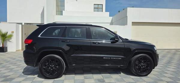 2019 Jeep Grand Cherokee Overland -Full option-Bank Finance Available
