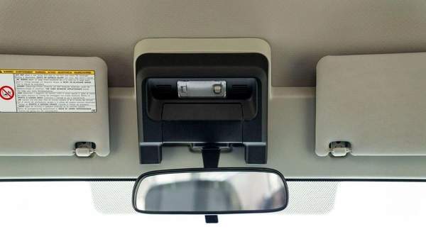 Toyota Land Cruiser 70 Lc 78 hard top 3 door AT 2.8L