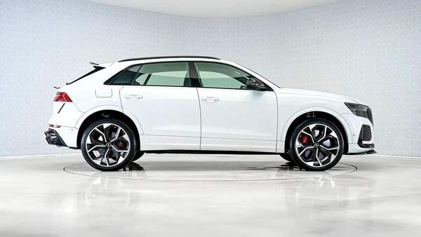 Audi RS Q8 4.0 TFSI quattro