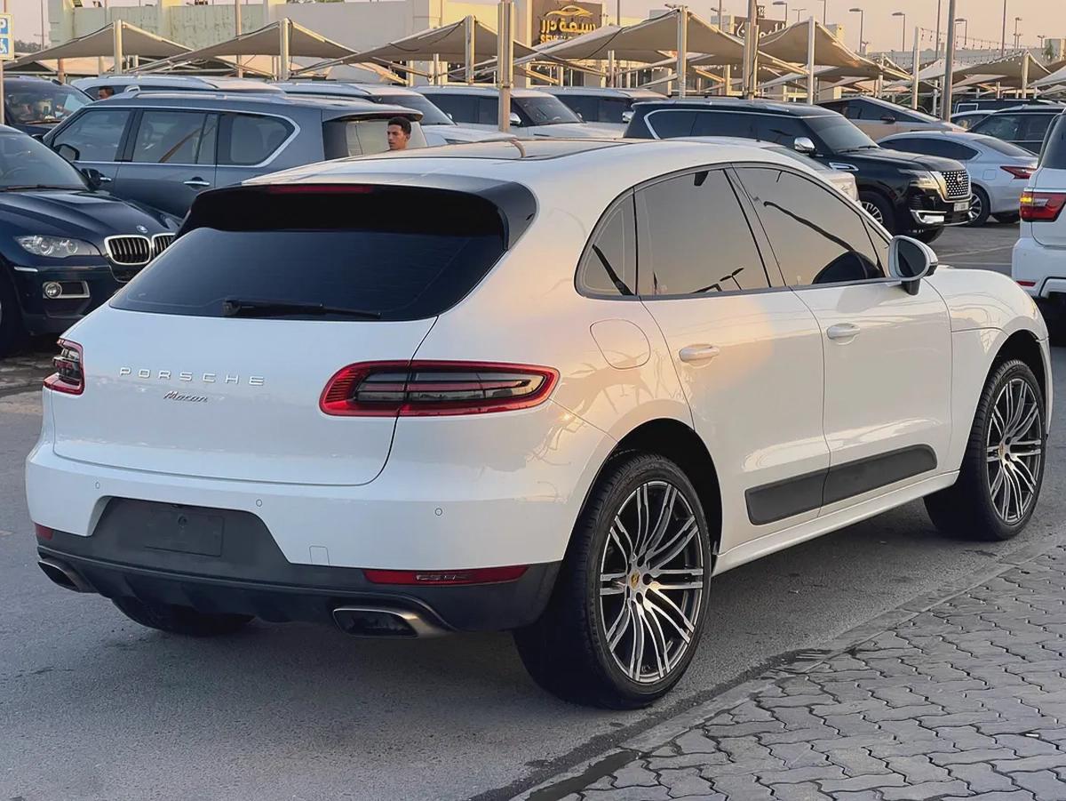 2018 Porsche Macan - GCC Specs-5-5