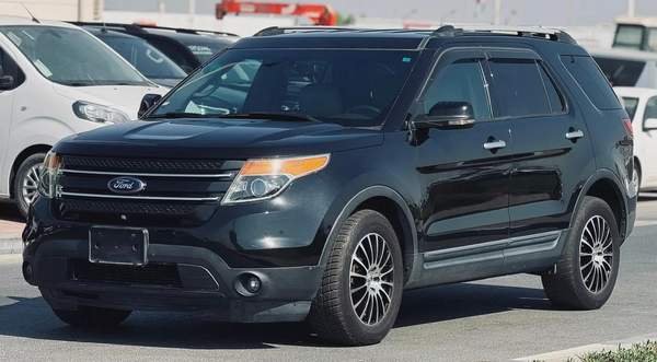 FORD EXPLORER | XLT I WHITE INTERIOR | 2013 | ONLY : 115,375 KM | JAPAN IMPORT | CLEAN TITLE