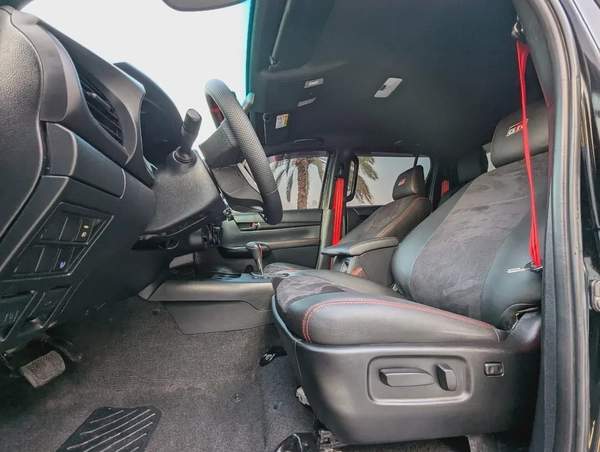 TOYOTA HILUX 2021 FACELIFTED 2025 GR SPORT GCC IN EXCELLENT CONDITION