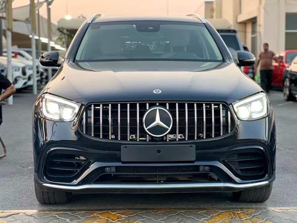 Mercedes benz GLC300 Model 2022