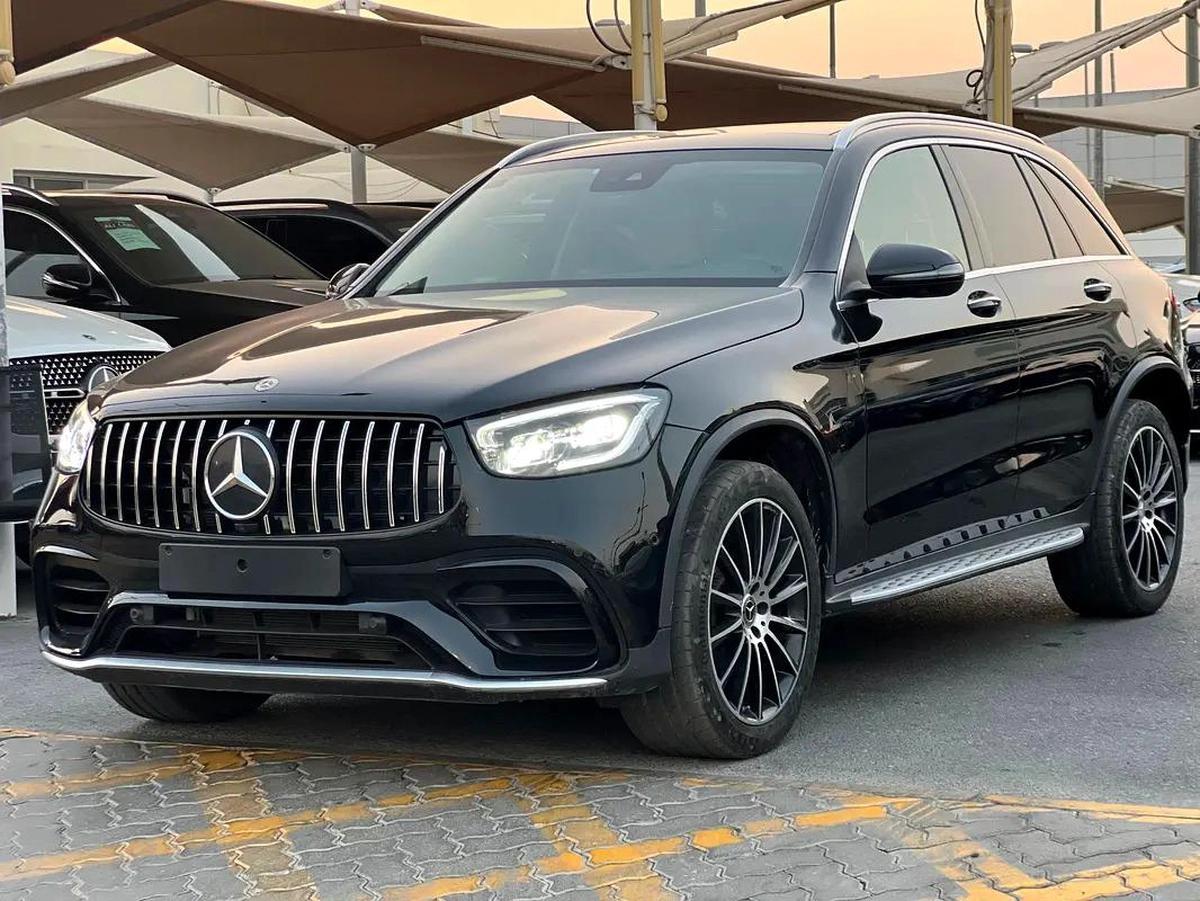 Mercedes benz GLC300 Model 2022-0-0