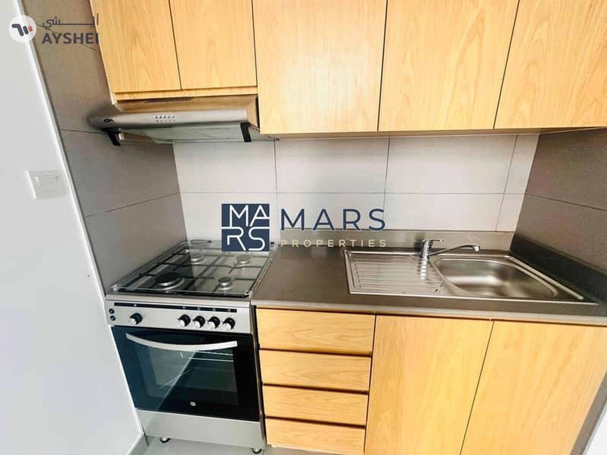 Brand new studio 28000 with kitchen appliances-9-9